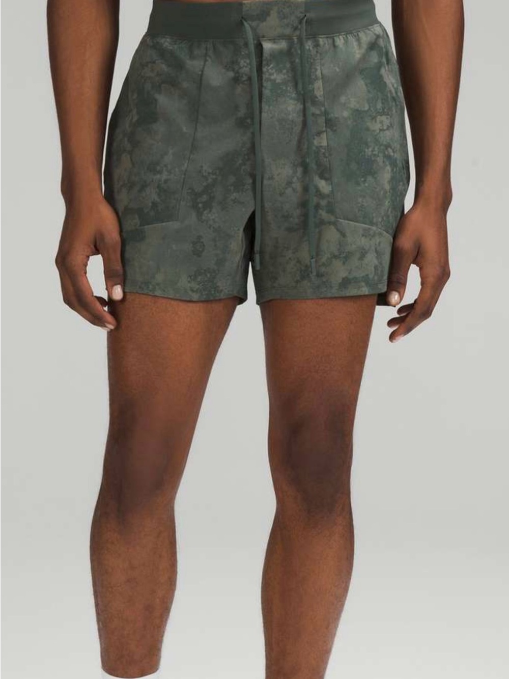lululemon athletica Men's Olive Green Camo Performance Shorts